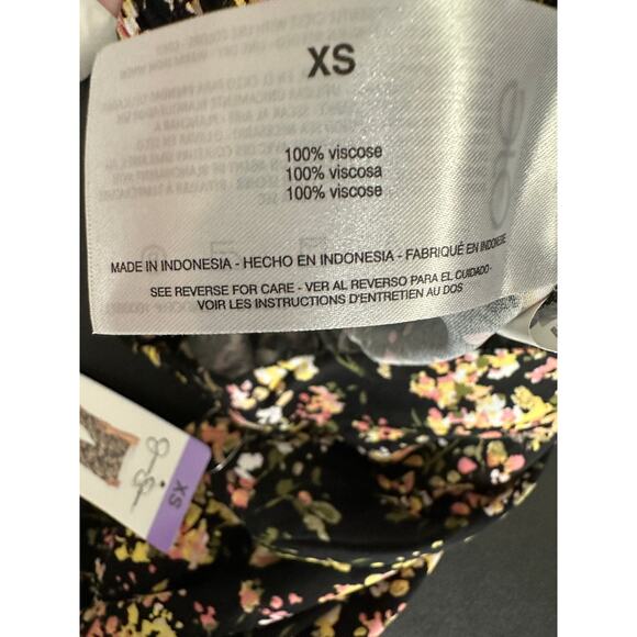 Jessica Simpson Pants Women XS NWT Black Multi Floral Print 100% Viscose Casual - Picture 7 of 8